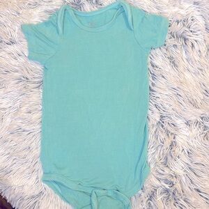 Kyte baby short sleeve onsie 12-18 months